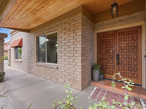 3rd image of 1550 E GREENTREE Drive