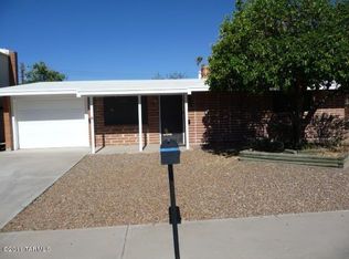 1320 N Roberts Way, Tucson, AZ 85712