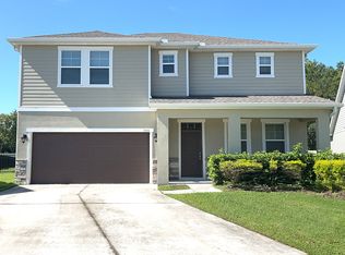903 Walden Pond Dr, Plant City, FL 33563
