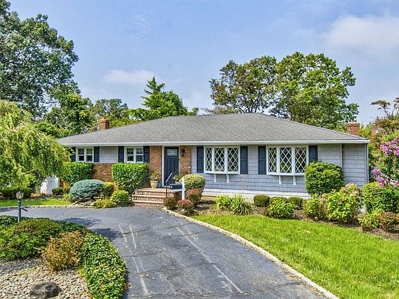 2nd image of 68 Redwood Ln