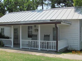 110 Broad St, Beaufort, NC 28516