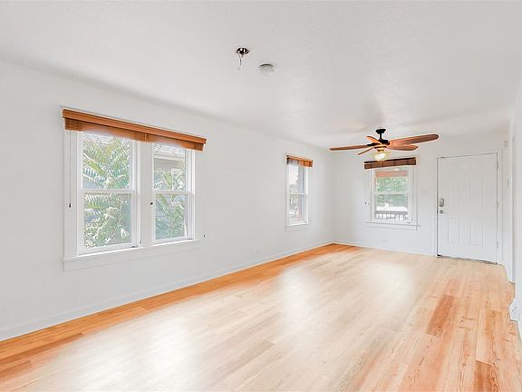 5th image of 4316 Clayton St