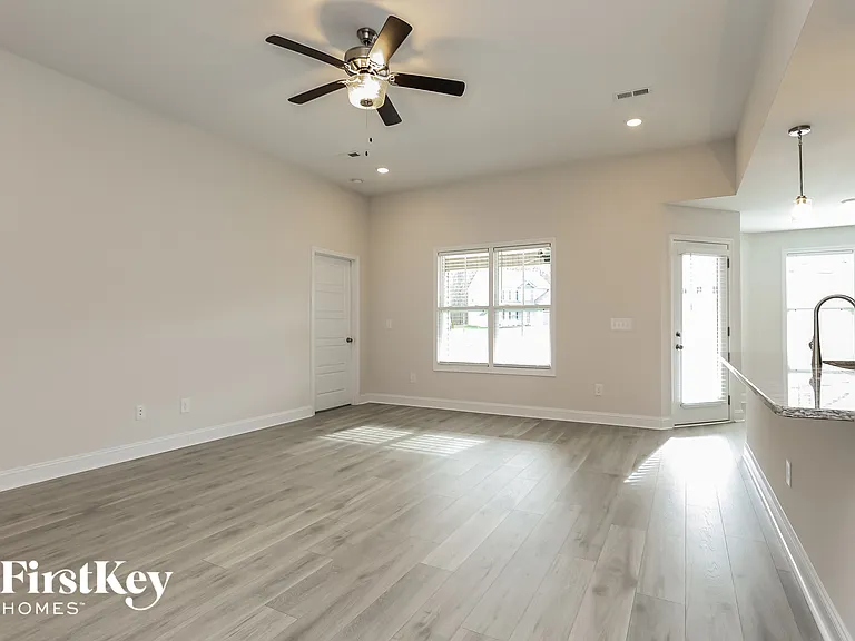 2969 Gibbs Ln — Photo 2