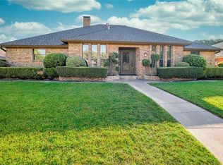10130 Woodlake Dr, Dallas, TX 75243