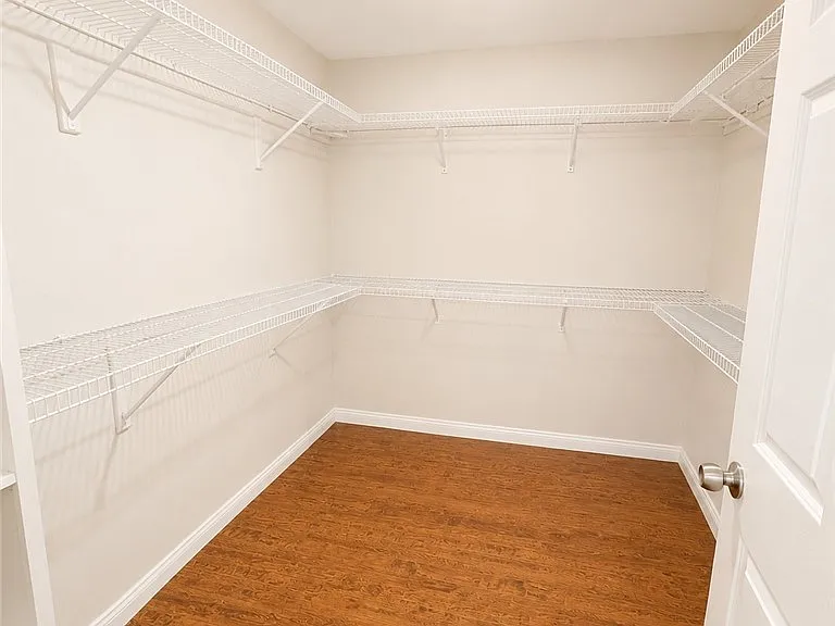 7213 London Bridge Ave — Photo 10