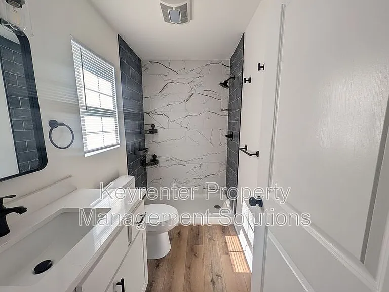 55 Breezewood Dr — Photo 29