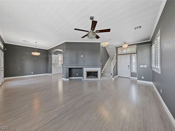 3rd image of 1620 Eagle Peak Way