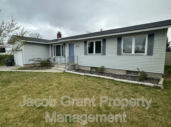 1607 Halsey St, Idaho Falls, ID 83401