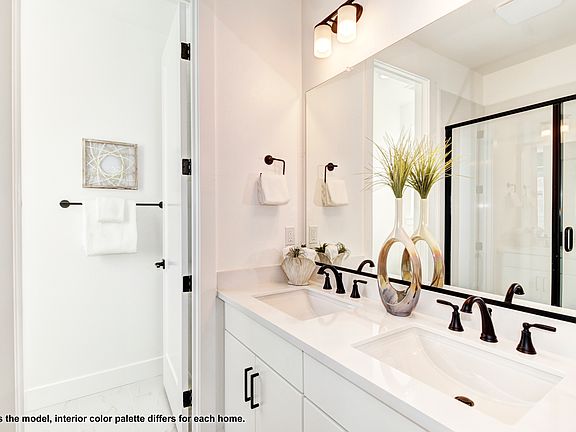 5th image of 2102 13th St #84UAIX