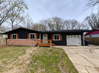 217 S Skilern St, Siloam Springs, AR 72761