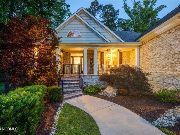 3704 Cerise Circle, New Bern, NC 28562