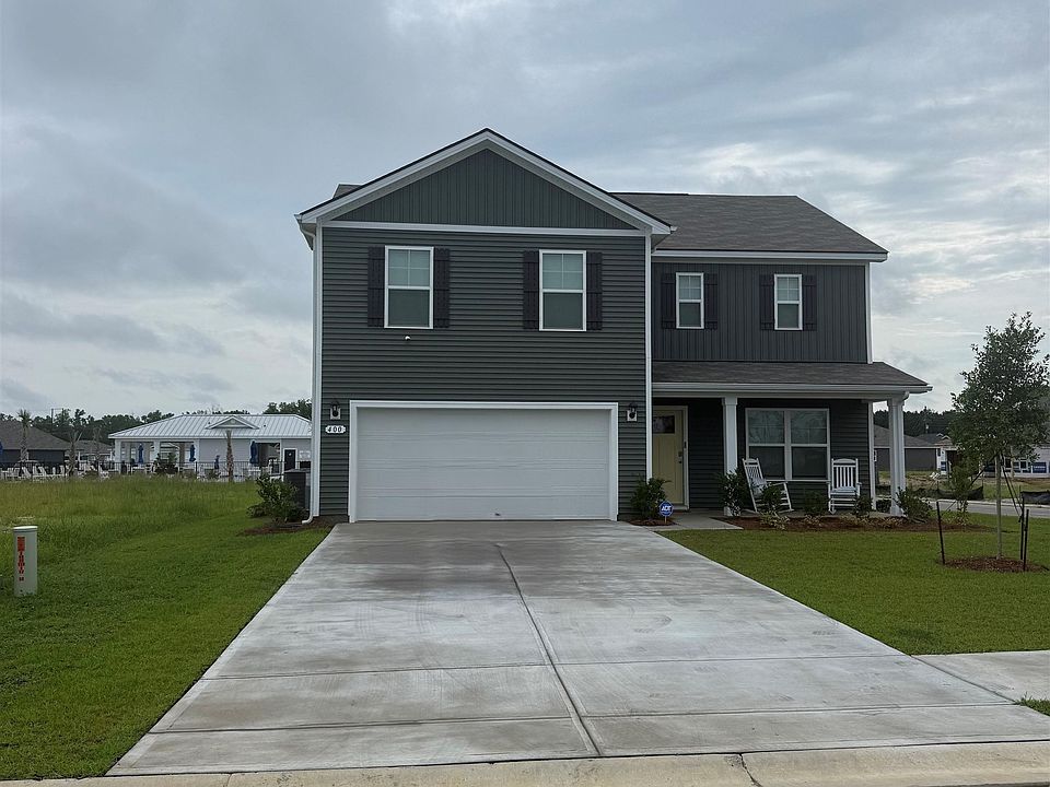 1st image of 400 Green Ash Dr.