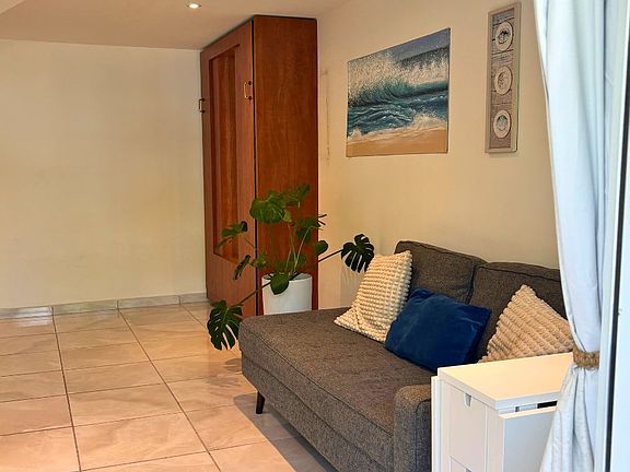 2nd image of 4633 Castillo Del Mar Avenida Isla Verde #L110