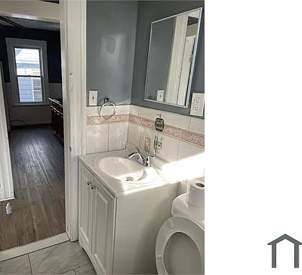 3 bed, 1500 sqft, $2,250 — Photo 2