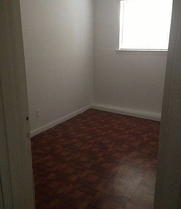 5th image of 579 Olmstead Ave