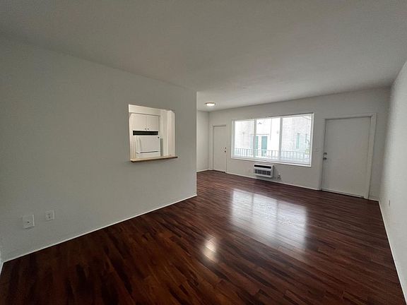 4th image of 600 72nd St Unit 8-600-8