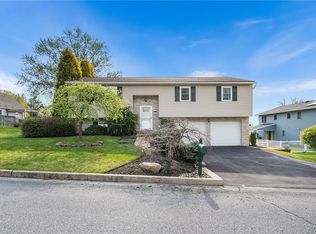 1503 Fernwood Rd, Slatington, PA 18080