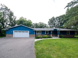 12516 Dominick Cir, Minnetonka, MN 55343