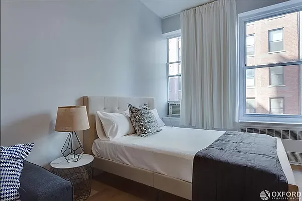 Rented by Oxford Property Group | media 17