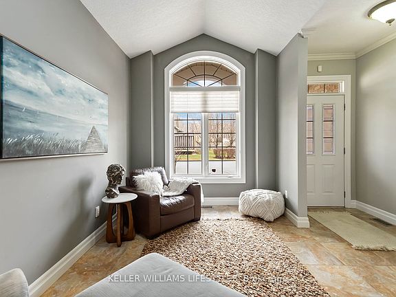 3rd image of 1 Saint Johns Dr #9
