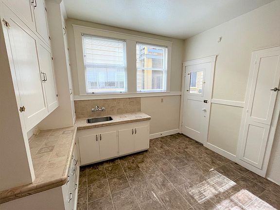 3rd image of 724 8th Ave APT 1
