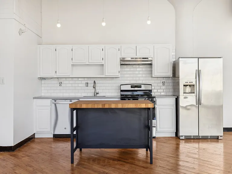 Berry Lane Lofts — Photo 40