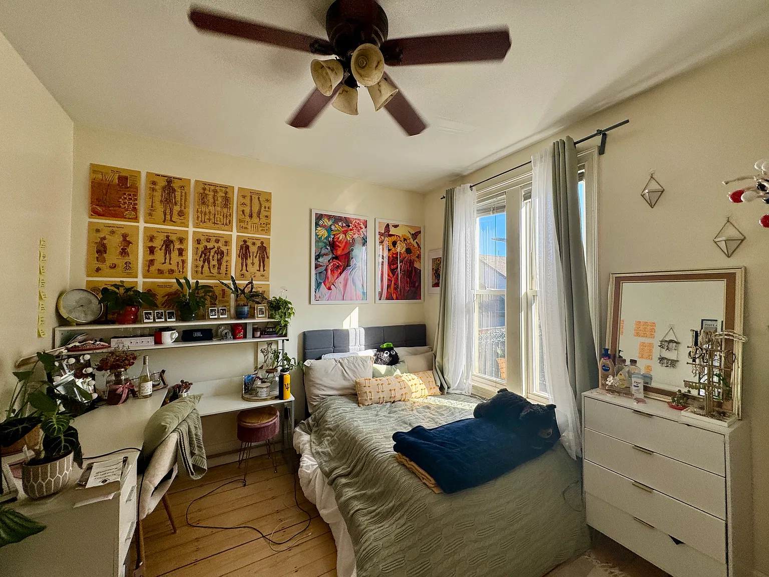 731 Parker St — Photo 3