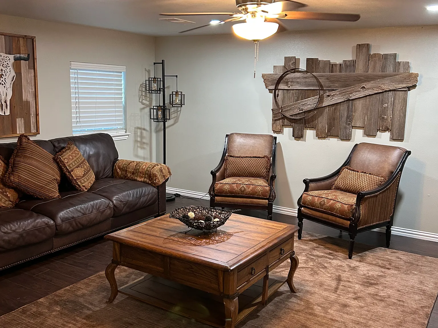 3 bed, 2163 sqft, $3,000 — Photo 3