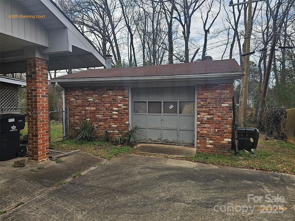 2nd image of 6209 Channing Ct