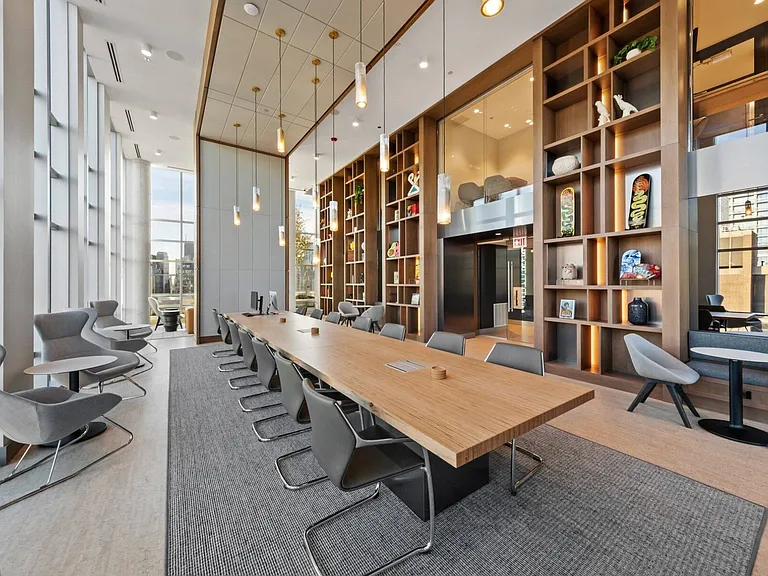 226 W Chicago Ave #1501 — Photo 11