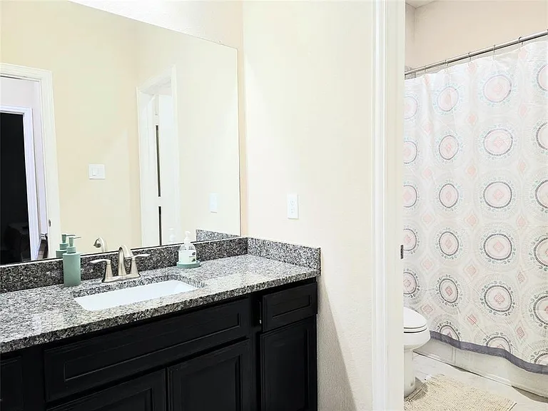 21914 Avalon Queen Dr — Photo 37
