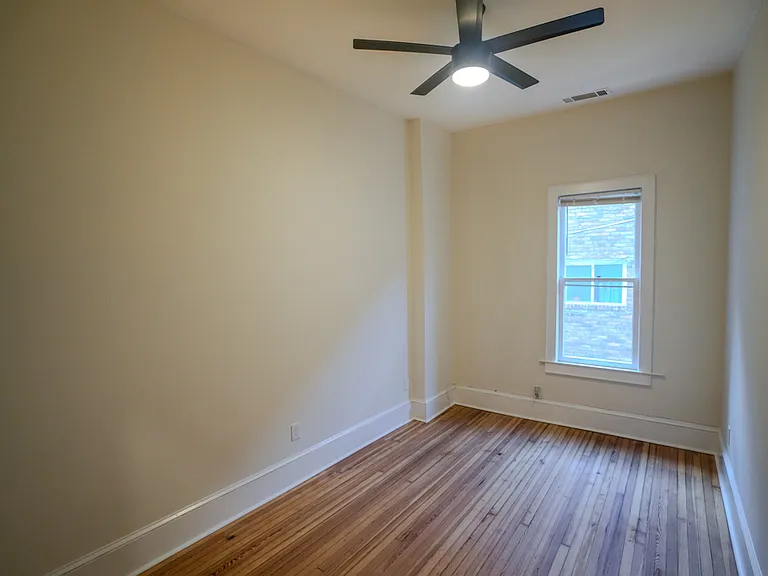 853 Myrtle St NE #1 — Photo 11