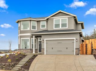 1007 Azure Way, Eagle Pt, OR 97524