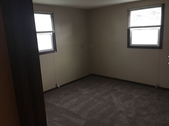 4th image of 575 35th St W #1E