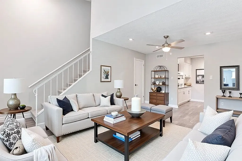 The Ellis Apartments — Photo 3