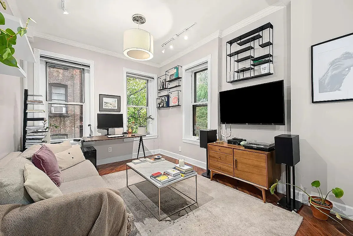 131 Thompson Street — Photo 1