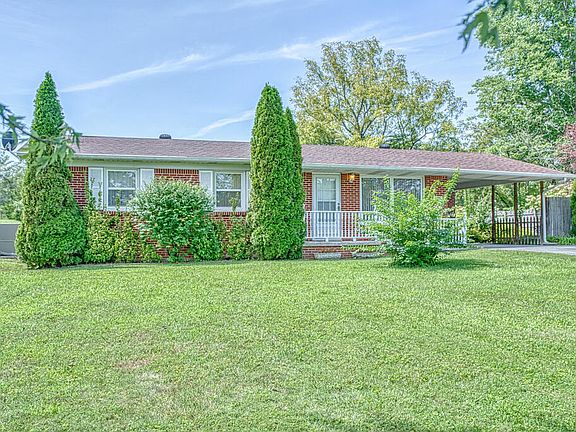 3rd image of 3116 McDonald Rd