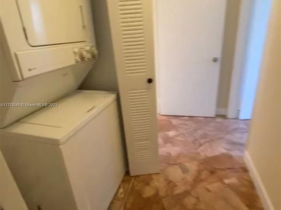 5th image of 3400 NE 192nd St APT 1207
