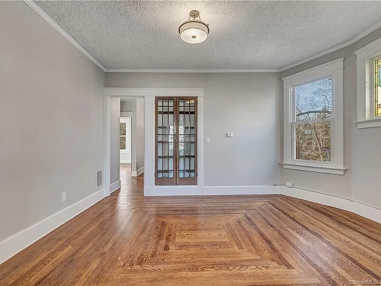 22 Hubinger St #2 — Photo 9