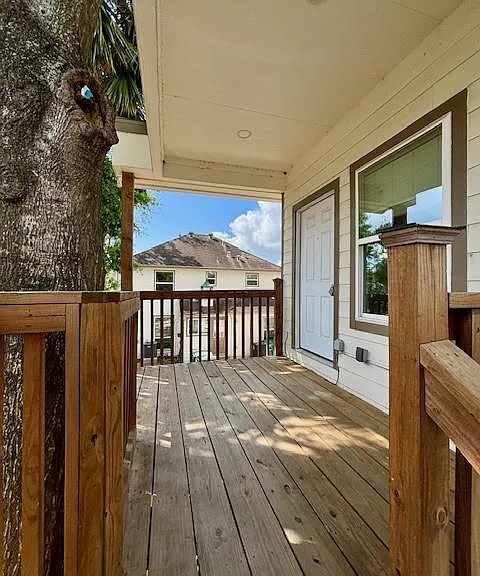 2330 Dorrington St #C — Photo 2