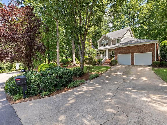 4th image of 4800 Carteret Dr