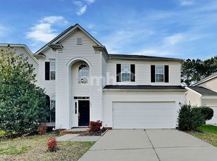 5921 Waverly Lynn Ln, Charlotte, NC 28269