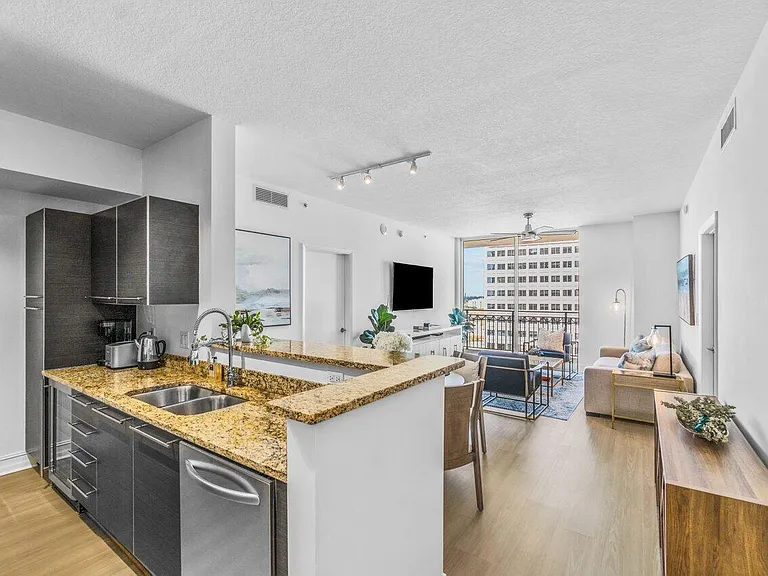 550 Okeechobee Blvd #1508 — Photo 17