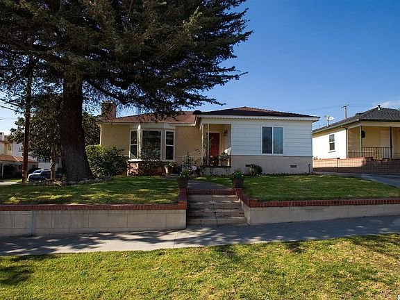 2nd image of 805 E Angeleno Ave
