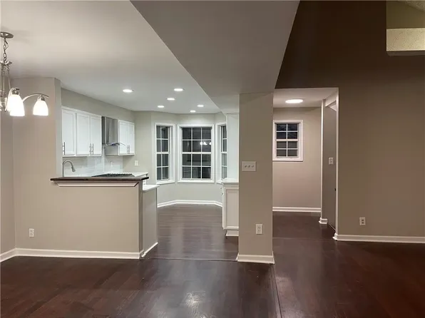 9410 Cypress Ln, Jonesboro, GA 30238