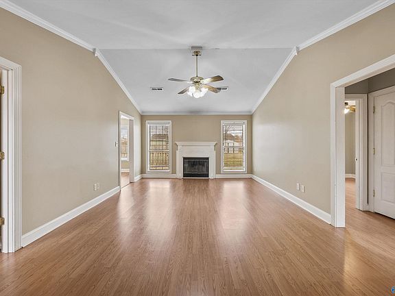 3rd image of 12826 Dickens Ln