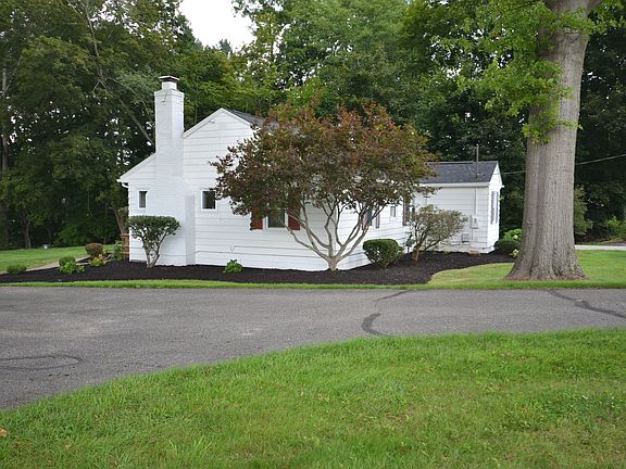 4th image of 3878 Ira Rd