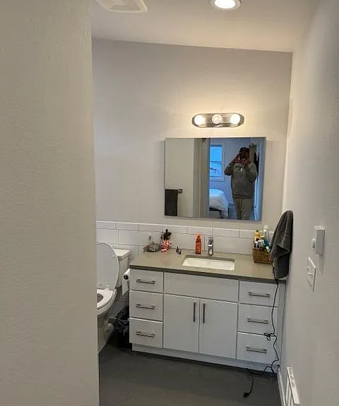1109 E 30th Ave #B — Photo 10