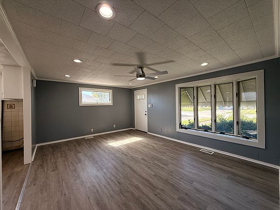 5th image of 8803 S Kolin Ave