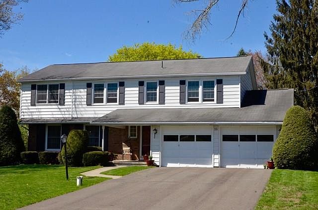 1st image of 51 Greensview Dr